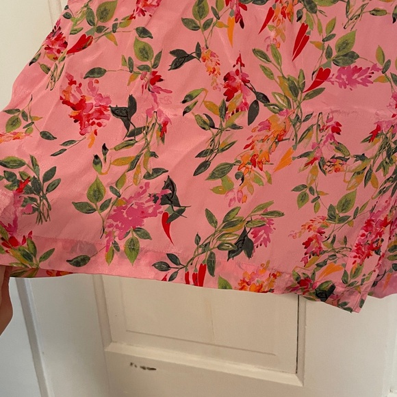 New TAJ by Sabrina Floral Wide Leg Crop Pants size Small - Picture 6 of 7